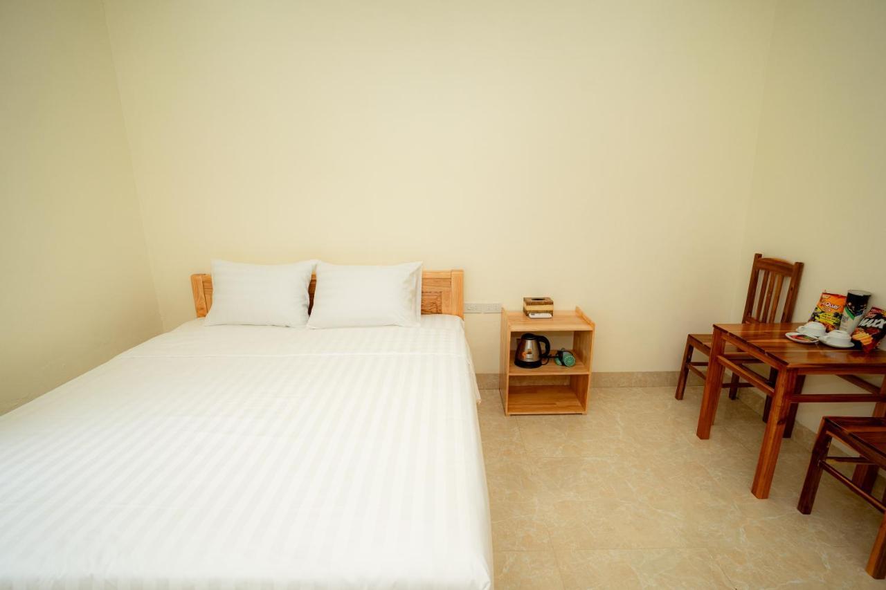 Trang An Freedom Hood Hostel Ninh Binh Buitenkant foto