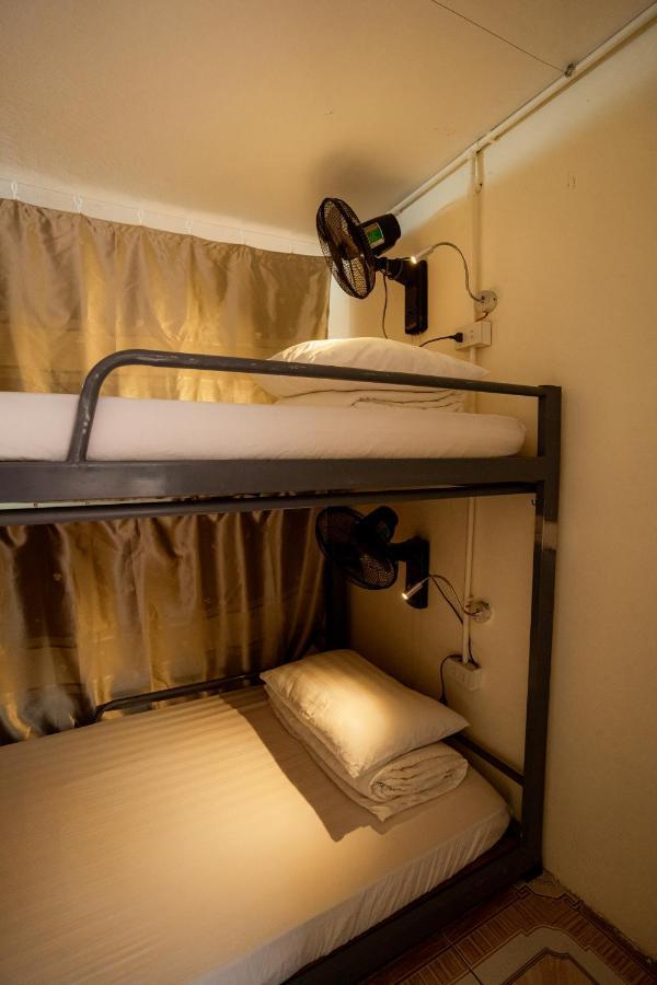 Trang An Freedom Hood Hostel Ninh Binh Buitenkant foto