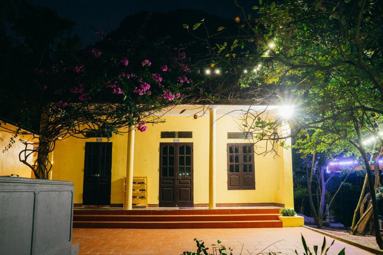 Trang An Freedom Hood Hostel Ninh Binh Buitenkant foto